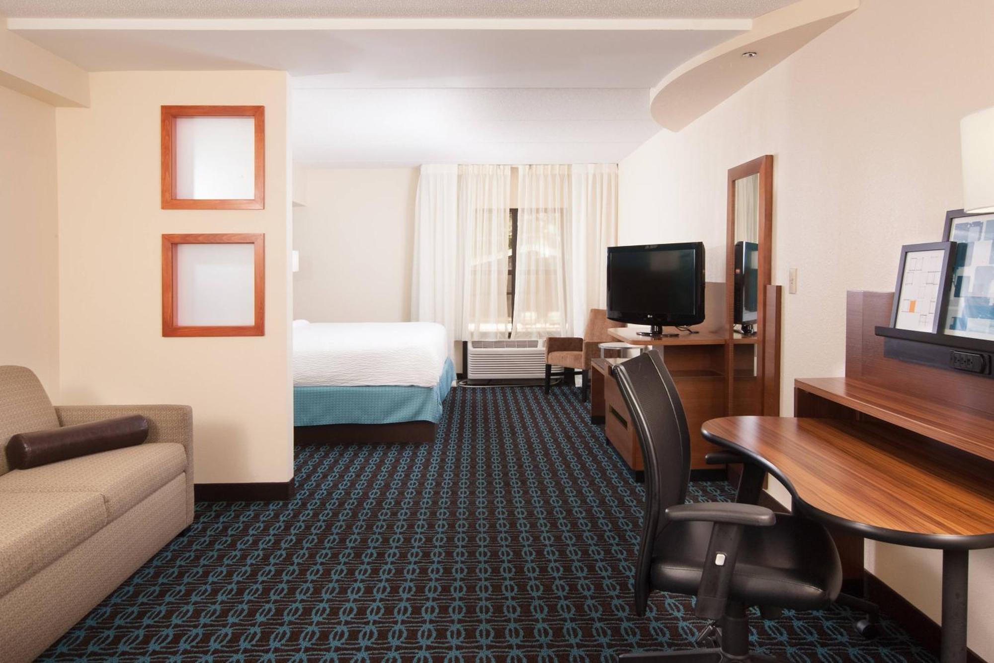 Fairfield Inn And Suites Atlanta Airport South/Sullivan Road College Park Exterior photo